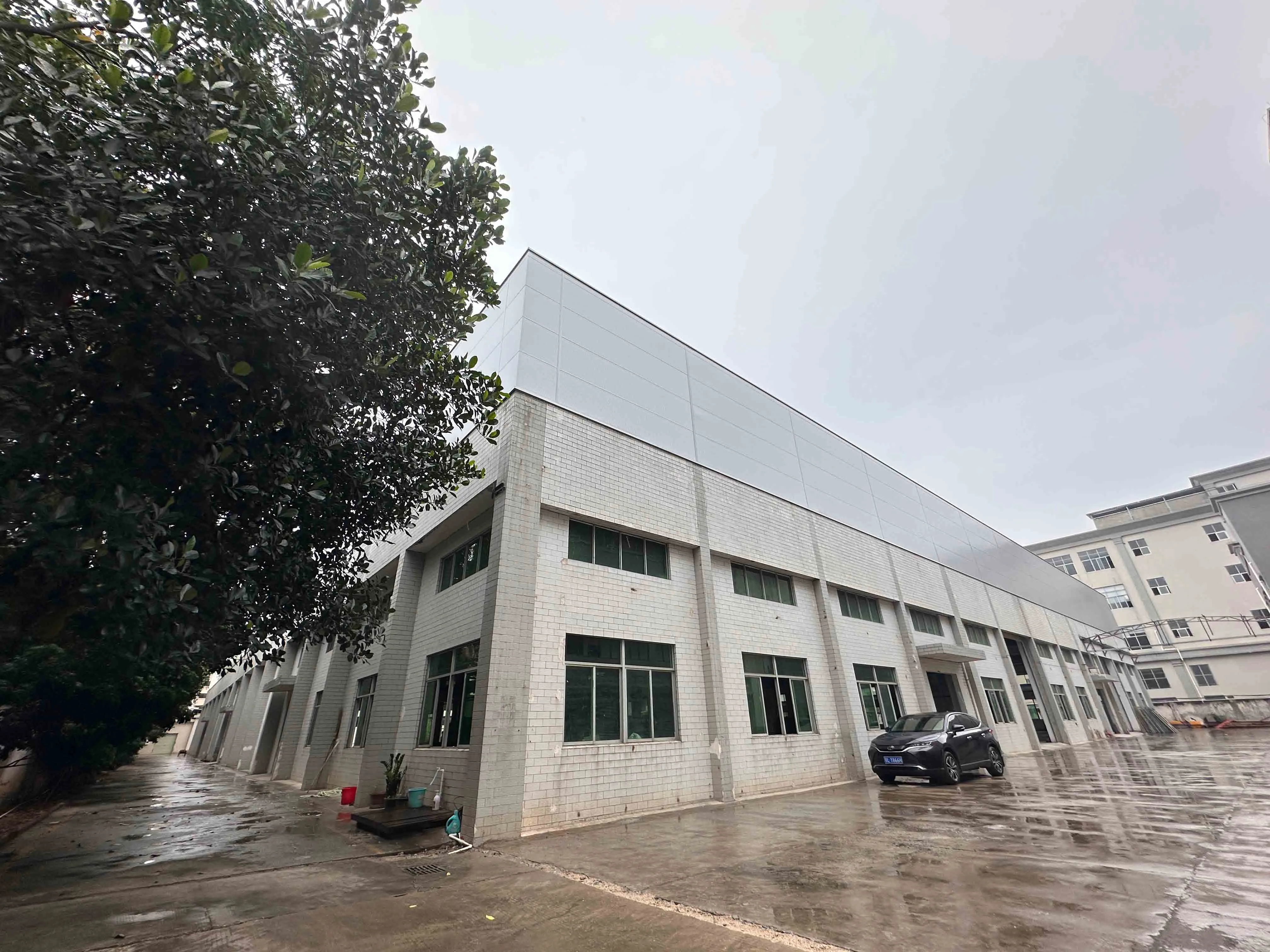 MINGXU Ming Xu High-Speed Press Production Workshop MINGXU Ming Xu Precision Machinery high-speed press production workshop, showing precision press assembly and manufacturing quality control by a professional press manufacturer and export press supplier